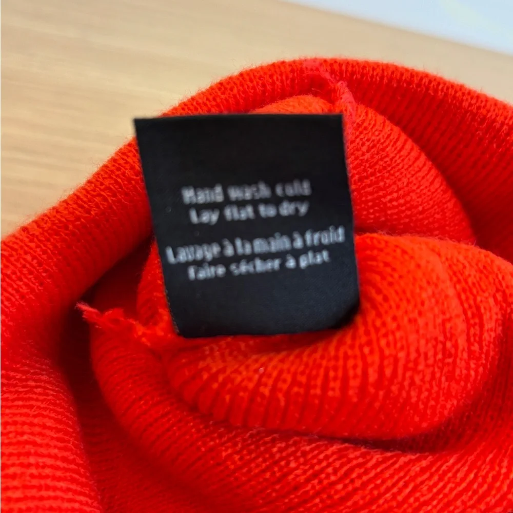 Red‎ Streetwear Bear Graphic Cuffed Beanie Knit Winter Hat OSFM RN101372